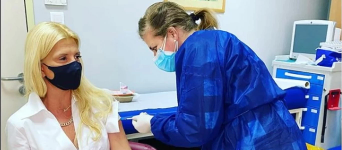 Θετική βρέθηκε στον κορωνοϊό η εμβολιασμένη Μ.Πατούλη (φωτο)